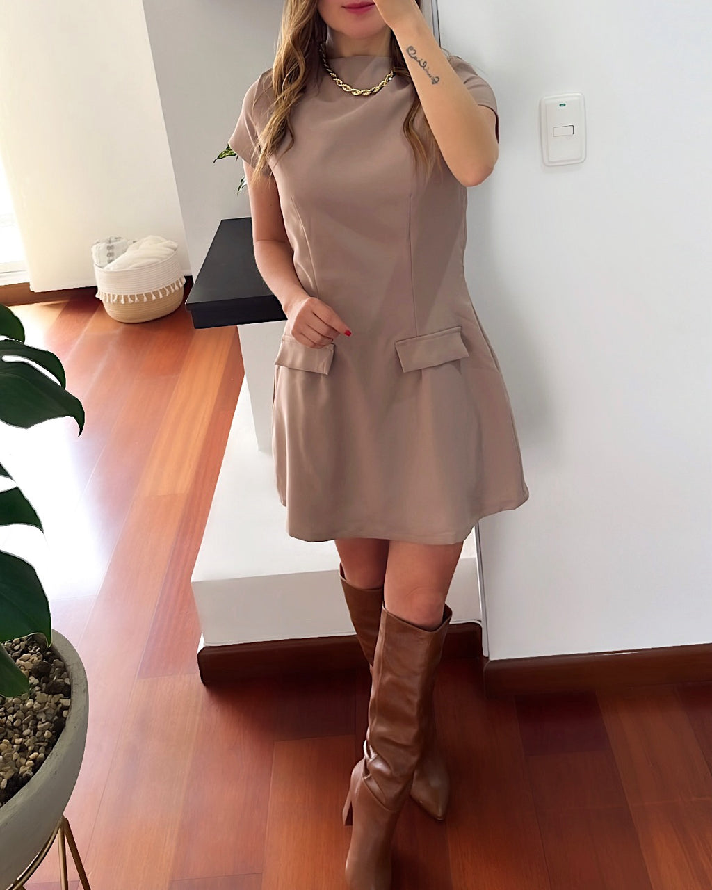 Vestido Lina Camel